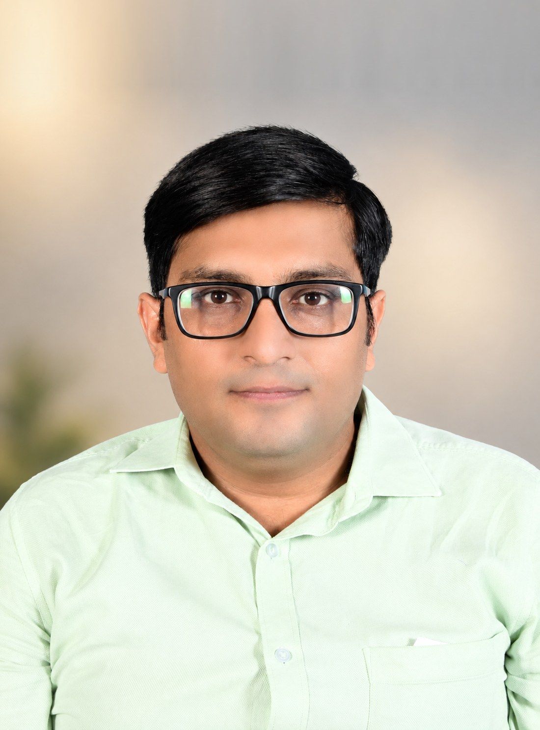 Mr Manish Agrawalla